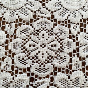 Individual Vintage Doily, Heavy Lace with Flowers, 19 Diameter image 5