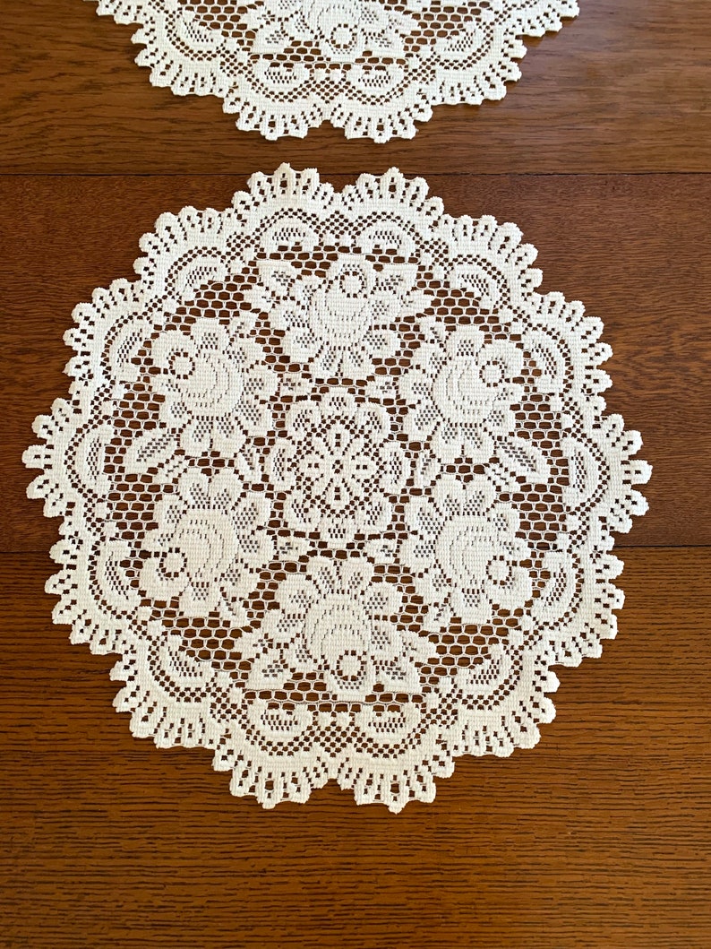 Individual Vintage Doily, Heavy Lace with Flowers, 19 Diameter image 1