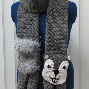 Squirrel - Scarf Crochet Pattern With Tutorials - Digital Download