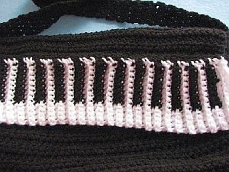 Crochet Pattern Piano Messenger Bag, Hat & Scarf Pattern Digital Download image 4