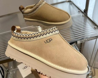 UGG. bottes classiques