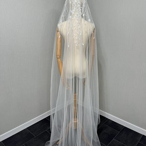 Wedding veil, beads, lace, sequins, embroidery, crystal