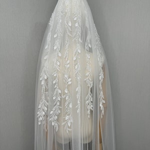 Wedding veil, beaded lace, beads, pearls