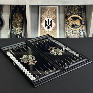 Luxury Glass Backgammon Set, Game Board LION Desigh, Exclusive Backgammon, Epoxy Resin Chips, Stylized Backgammon Board, Gift Idea
