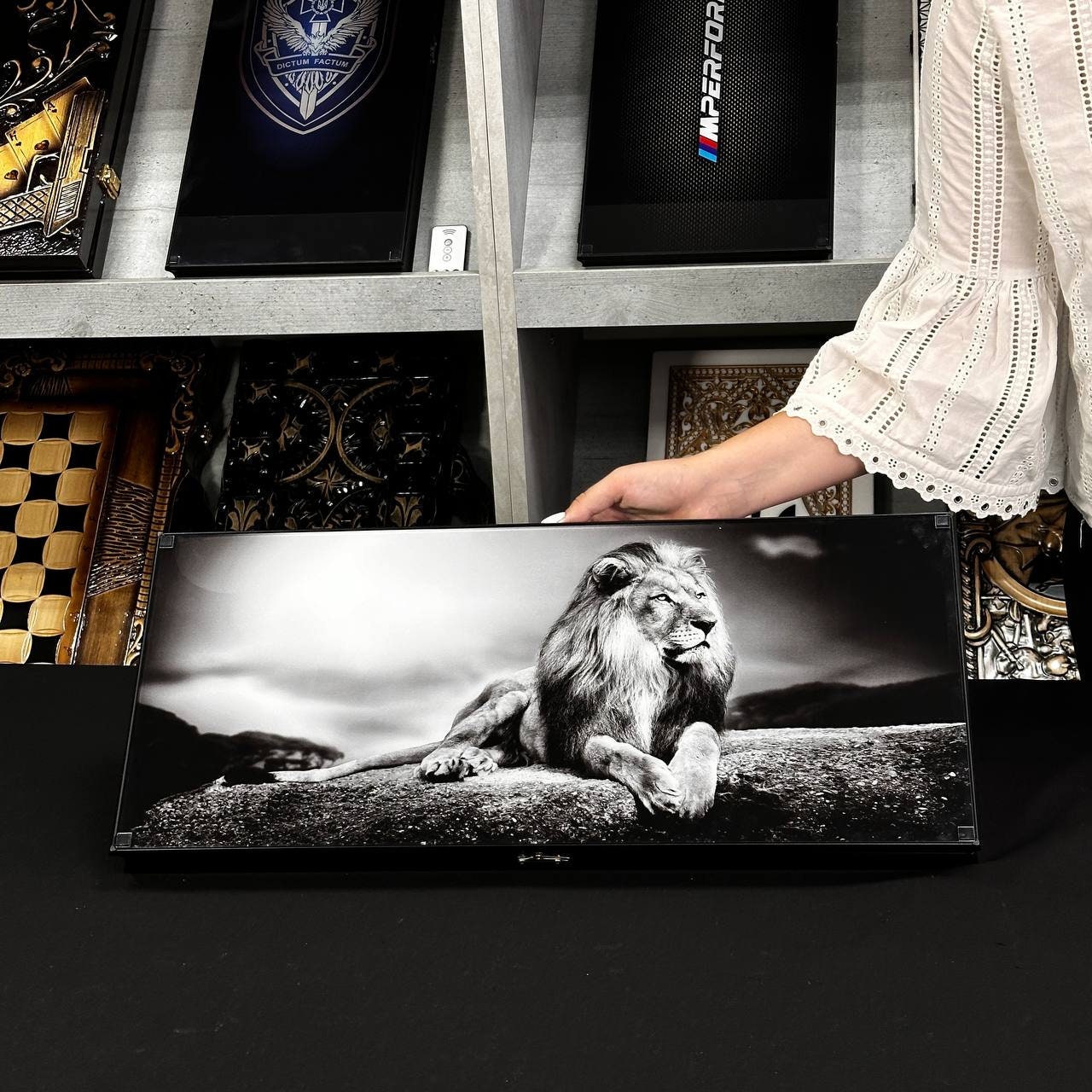 Glass Backgammon Imperial Lion Backgammon Set 24