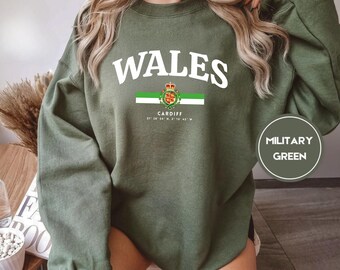 Wales Sweatshirt, Vintage Wales Crewneck, Welsh Aesthetic Pullover, Unisex Travel Sweatshirt, Wales Gift, Welsh Dragon Shirt