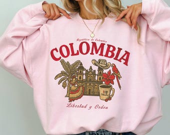 Colombia Sweatshirt, Colombian Gift Crewneck, Latin Graphic Sweater, Vintage Colombia Shirt, Unisex Travel Souvenir