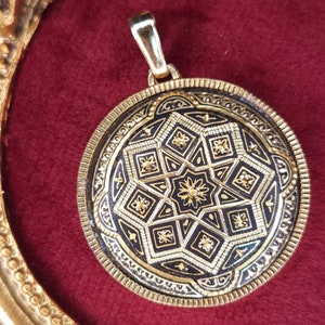 Pendant Damascene handmade with gold toledo traditional arabic