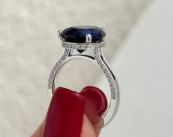 6 Carat 10X14mm Lab Grown Blue Sapphire / Hidden Halo Diamonds / Cathedral Ring / Engagement Ring / Pave Diamonds / 14k White Gold Ring