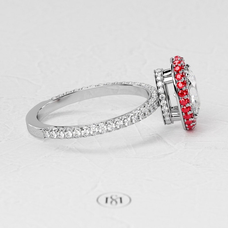 1,5 karaat ovale Lab Diamond Ring / 3D Pave verlovingsring / luxe witgouden ring / dubbele Halo Ruby / verborgen Halo afbeelding 3