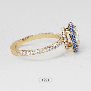 1,5 karaat ovale Lab Diamond Ring / 3D Pave verlovingsring / luxe witgouden ring / dubbele Halo blauwe saffier / verborgen Halo afbeelding 9