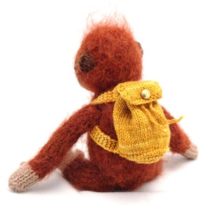 Baby Orangutan Knitting Pattern image 3