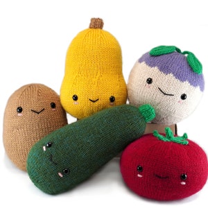 Hug Your Veggies Knitting Pattern