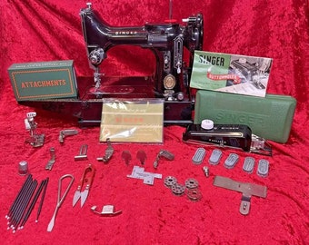 Hermosa “Máquina de coser Singer Featherweight 22K 1956 con caja”