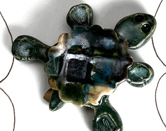 Cute Turtle Brooch Pin from Sweetpea Cottage Pottery Free Shipping