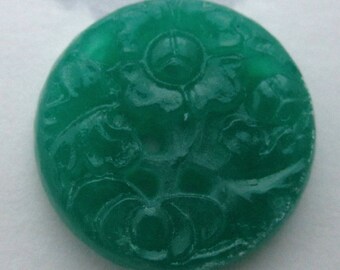 4 pcs. vintage glass chrysoprase green floral flower relief cameo cabochons 18mm - f5915