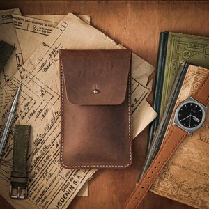 New Vintage Brown Leather Watch Pouch – Handmade Watch Case – Travel Watch Holder – Luxury Watch Storage – Personalized Gift image 2