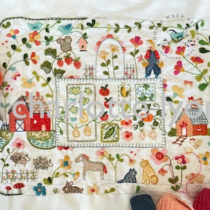 Erin&#39;s Garden Sampler to stitch and embroider