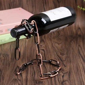 Weinregal mit hängender Kette, hängender Weinhalter aus Metall, Weinflaschenständer, Dekoration Wohnzimmer, Ornamente, einzigartiges Geschenk Bild 1