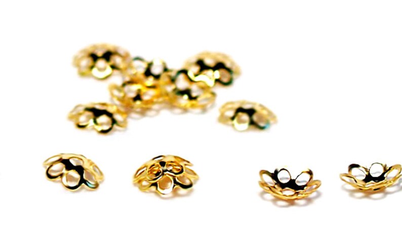 Tiny Flower beadcaps-jewelry findings image 3