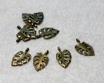 Antique Brass Hawaiian Leaf-leaf charm-leaf pendant-lead free charm-lead free pendants-tropical leaf charms-designer charms-jewelry supplies