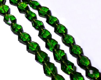 Pépites de cristal vert émeraude - perles de cristal - fournitures pour bijoux - fournitures pour perles - perles de cristal de créateur