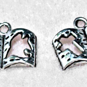 The Cross and The Dove charms-pendants image 3