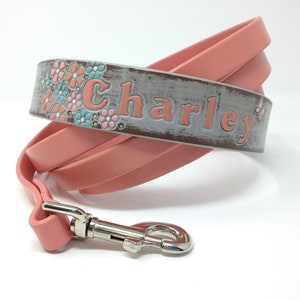 Flower Dog Collar, Bouquet of flowers on one side of your dogs name image 2