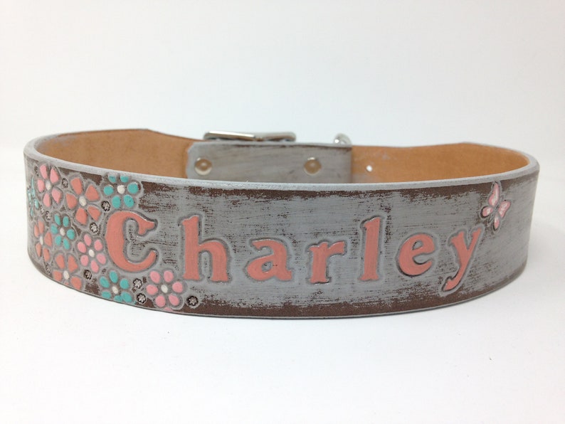 Flower Dog Collar, Bouquet of flowers on one side of your dogs name image 4