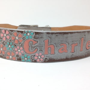 Flower Dog Collar, Bouquet of flowers on one side of your dogs name image 1