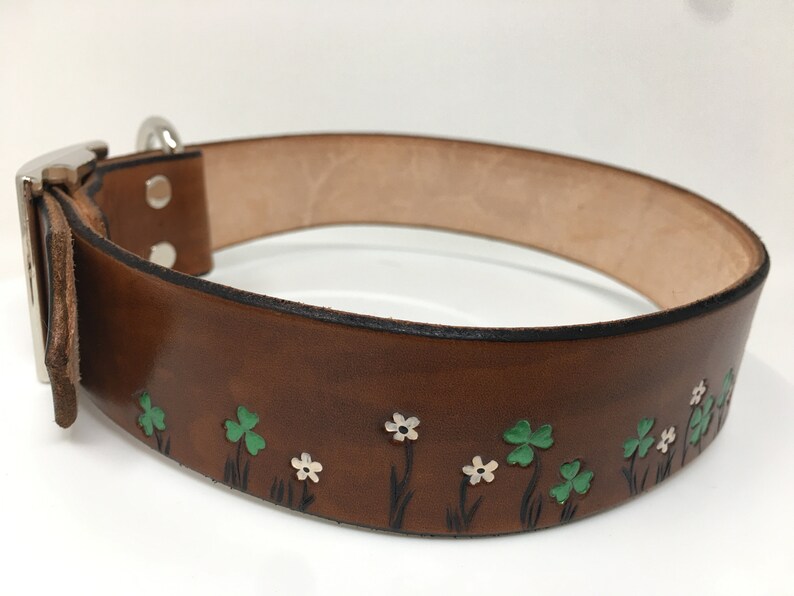 Leather dog collar with Shamrocks and Tiny Flowers Perfect for your Irish dog or cat image 5