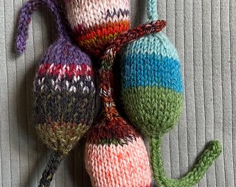 Catnip Toys Set of Four for Hours of Feline Fun - FREE US Shipping