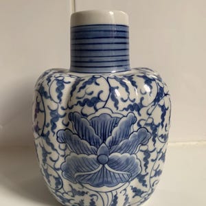 Blue and white Chinese porcelain vase
