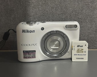 Nikon COOLPIX S6600 White With 4GB Sdhc Card Digital Camera From
