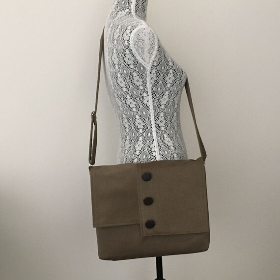 college side bags for mens