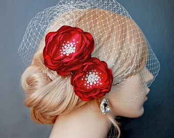 Flores de cabello de boda, Flores de cabello de novia roja, Broche 2 Piece Set - Valentine Red Blooms