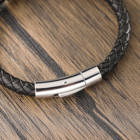Bracciale da uomo in pelle personalizzato con simbolo dell'infinito - Regalo fatto a mano per Natale, festa del papà, compleanni - Italia