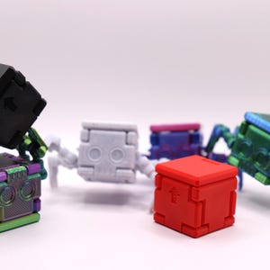 Transforming Little Cube Guy Gadget 3D printed Mechanical Desk Toy Fidget Gift image 10