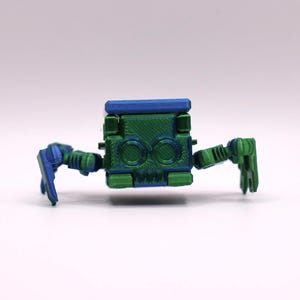 Transforming Little Cube Guy Gadget 3D printed Mechanical Desk Toy Fidget Gift image 4