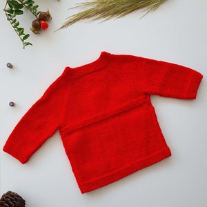 Handgestrickter Baby-Pullover, rot, Auto-Häkel-Details, einzigartig Bild 2