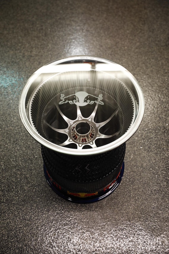 Max Verstappen F1 Wheel Table