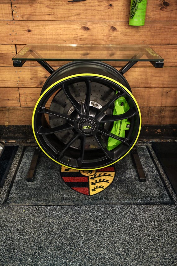 PORSCHE 911 GT3 RS Wheel table