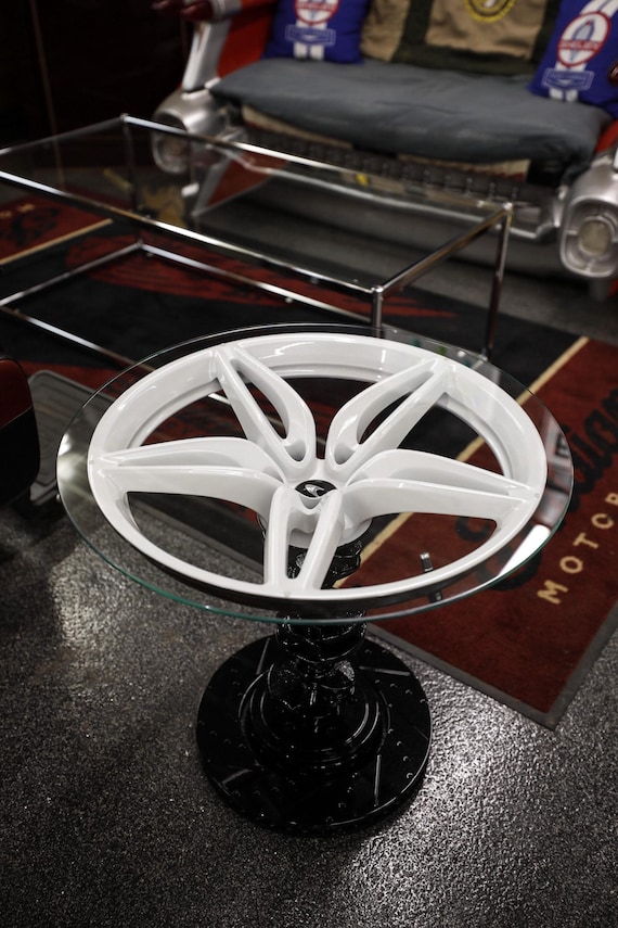 McLaren 570s Wheel Table