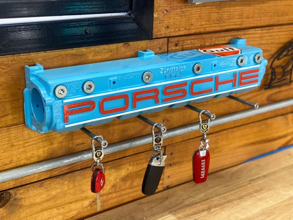 Porsche Gulf Key Holder