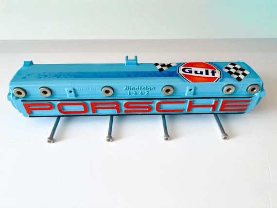 Porsche Gulf Key Holder