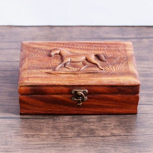 Vintage Schmuckschatulle Pferd, Holz handgeschnitzte Trinket Box, Geburtstagsgeschenk für Pferdeliebhaber, Reisezubehör Veranstalter