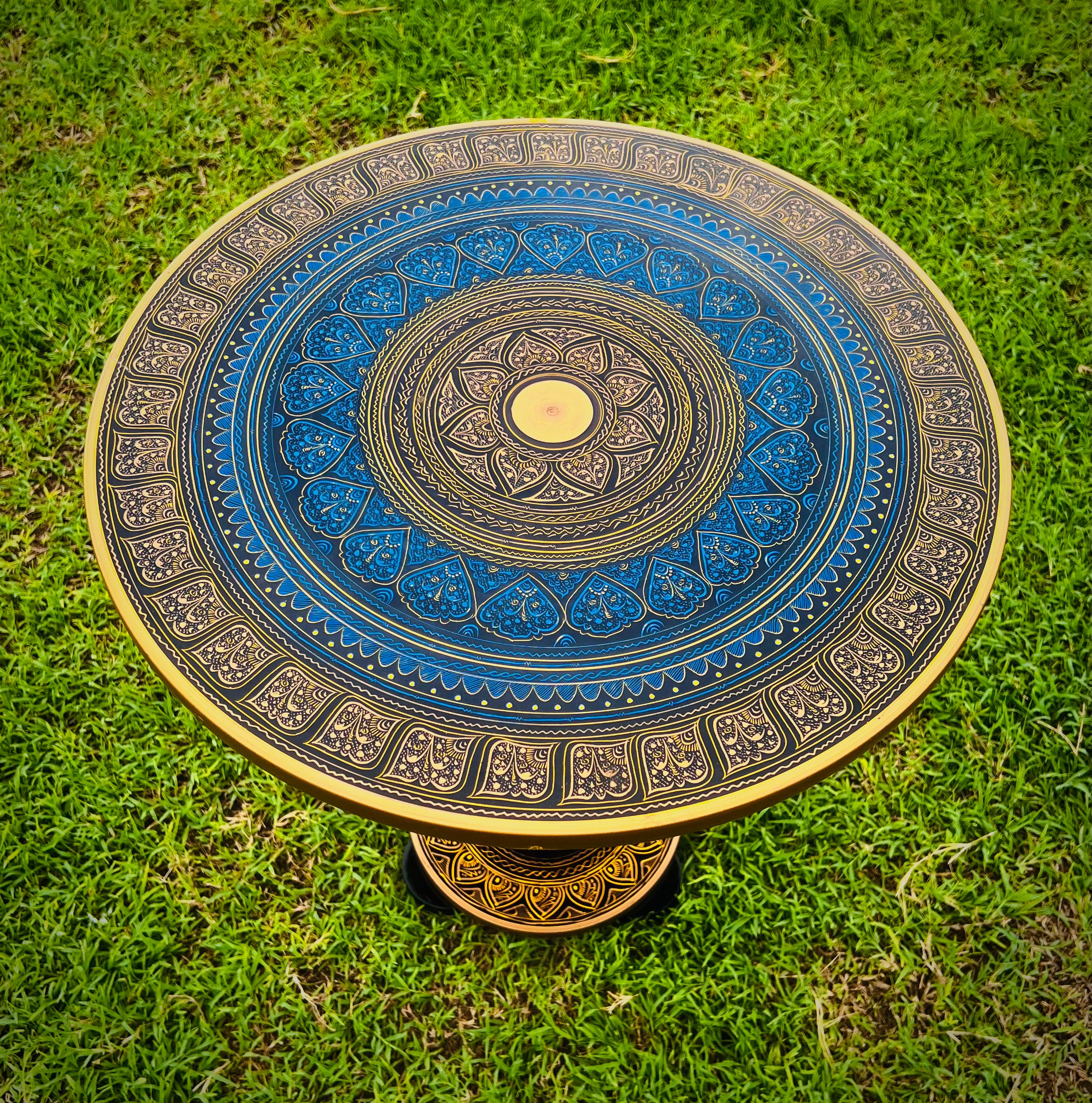 Colorful Painted Coffee Table, Mid Century Side Table, Wood Round Center Table, Handmade Portable Moroccan Furniture for Home Decor