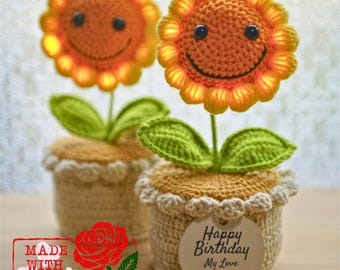 Gehaakte zonnebloem, gepersonaliseerde lachende zonnebloem in pot, gebreide zonnebloemlicht, woondecoratie, emotionele steun geschenken, verjaardag, Moederdag