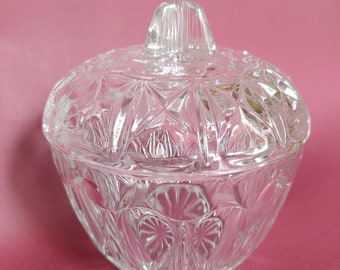 Sugar bowl or candy dish in molded and chiseled glass. Reims. France. Vintage.