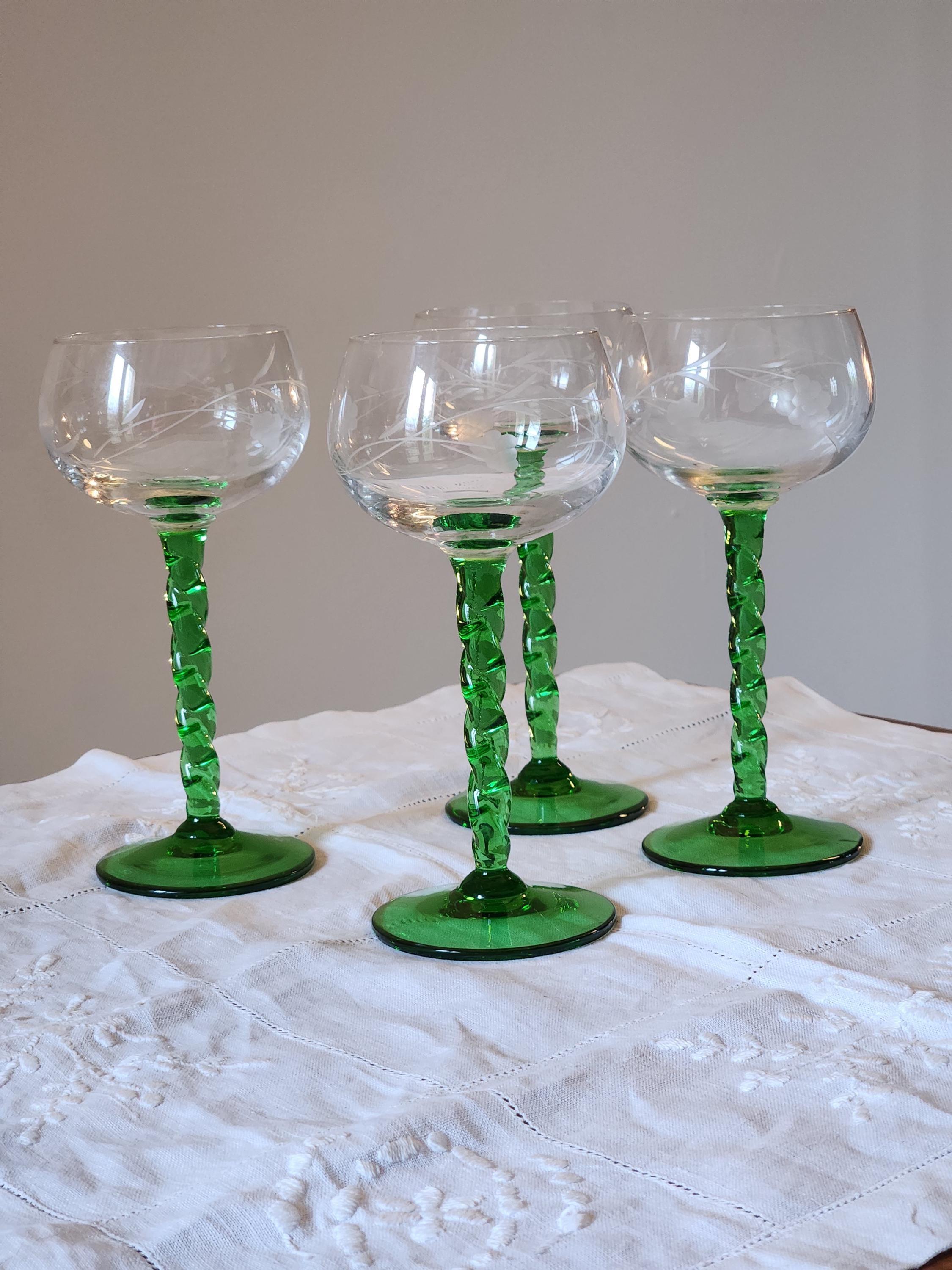 Lot De 100 Perles En Verre Anciennes Vintage - Vert Pistache, Rondes Et Plates
